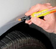 Fix na odstranění škrábanců v laku automobilu